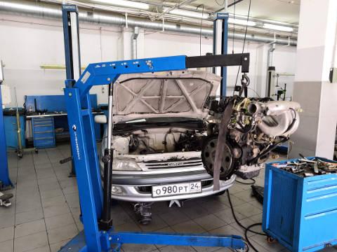 Замена двигателя в автомобиле - Сакура Абакан